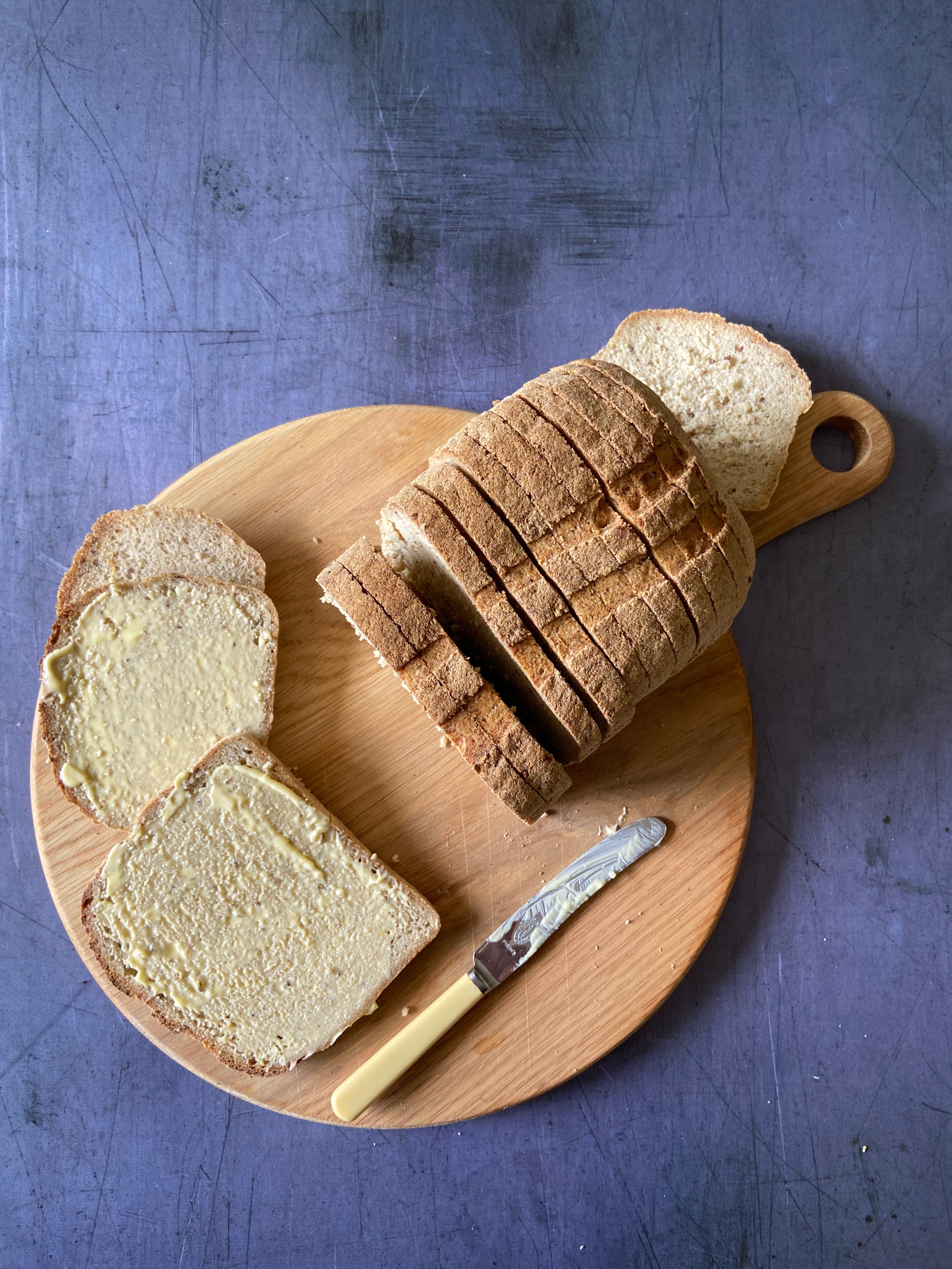 Large Sliced Farmhouse Sandwich Loaf