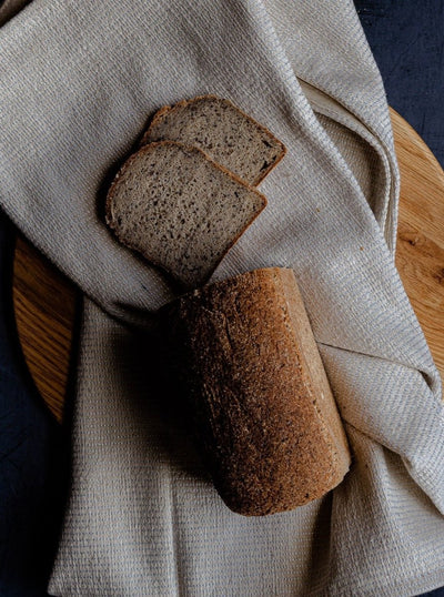 Buckwheat & poppyseed bread