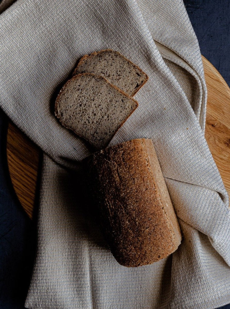 Buckwheat & poppyseed bread - The bakery by Knife & Fork