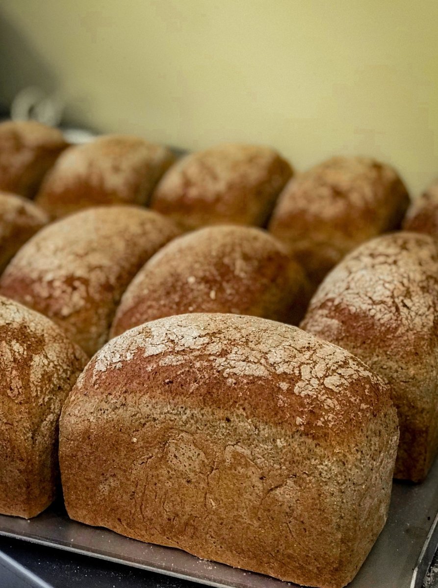 Quinoa & millet light sandwich loaf - The bakery by Knife & Fork